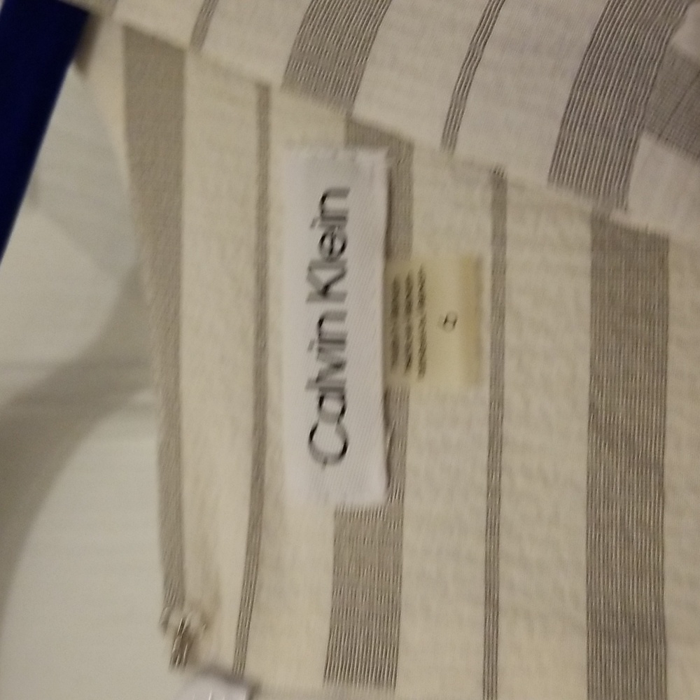 Calvin Klein wrap dress - Picture 5 of 8